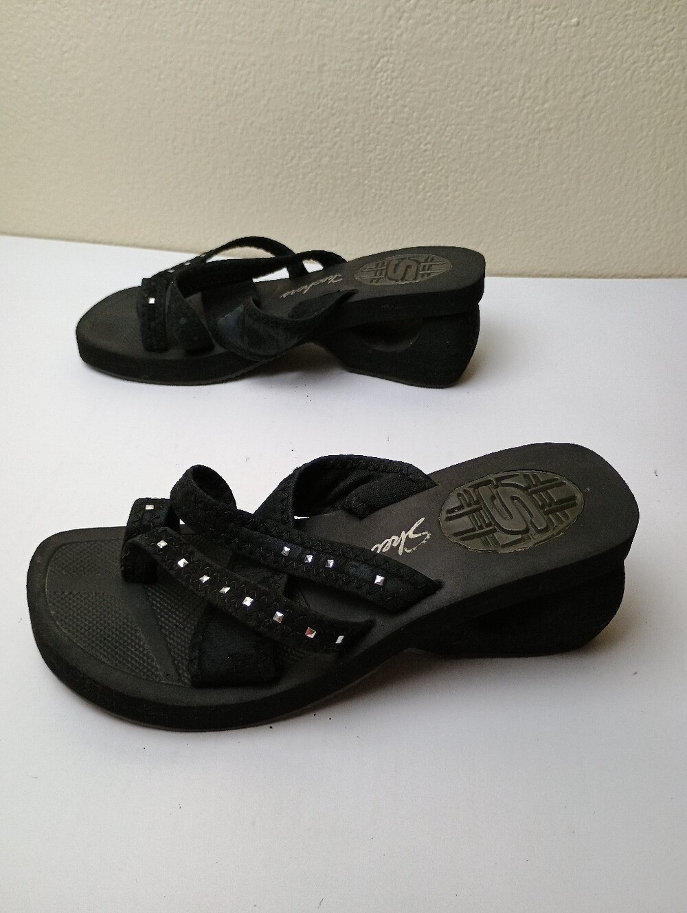 Skechers Cali 6 Y2K Wedge Slide Black Rhinestone Wedge Sandals - Crisscross Str